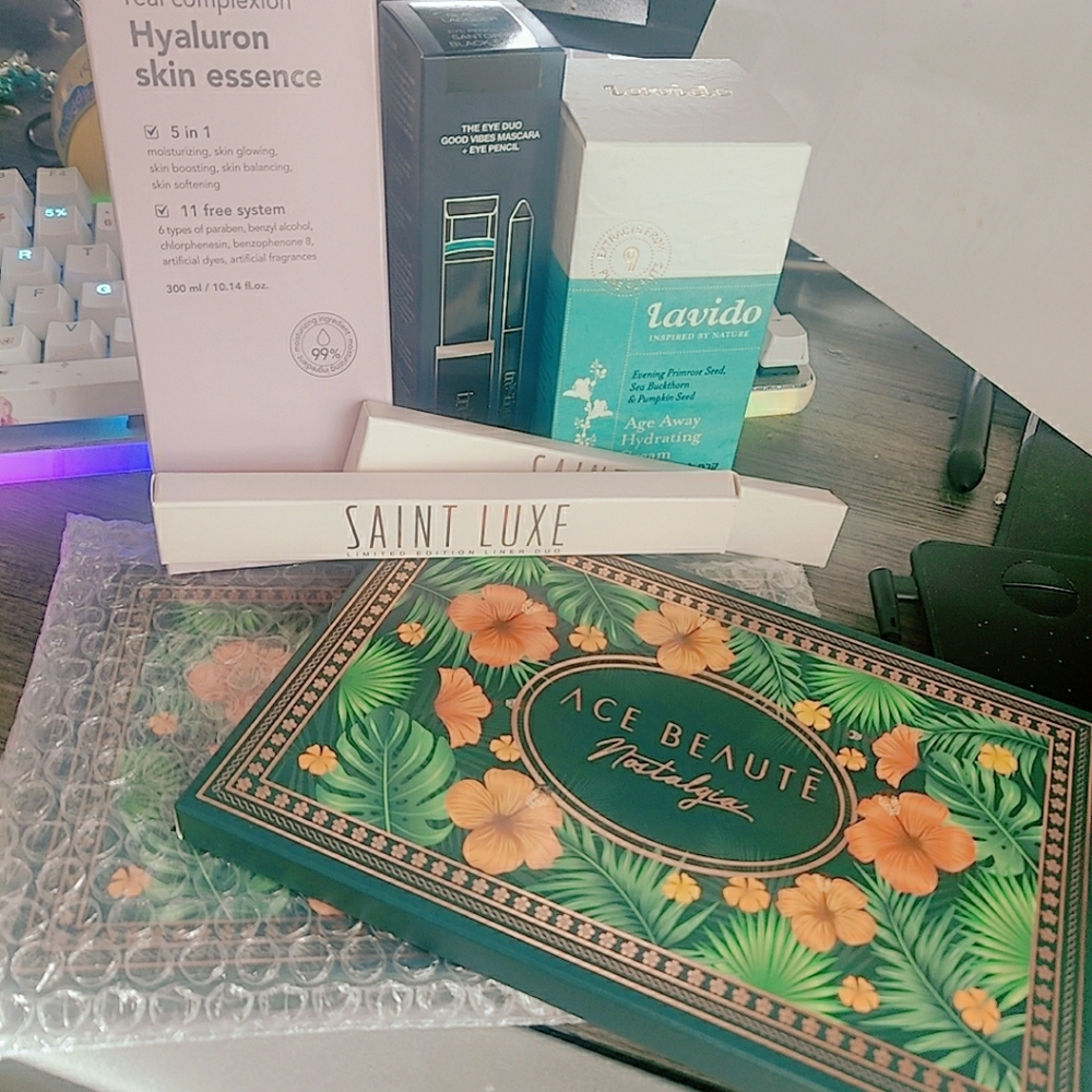 Makeup Lot - Unused